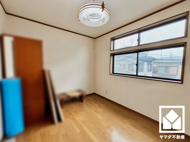 宇治市小倉町西浦の子供部屋