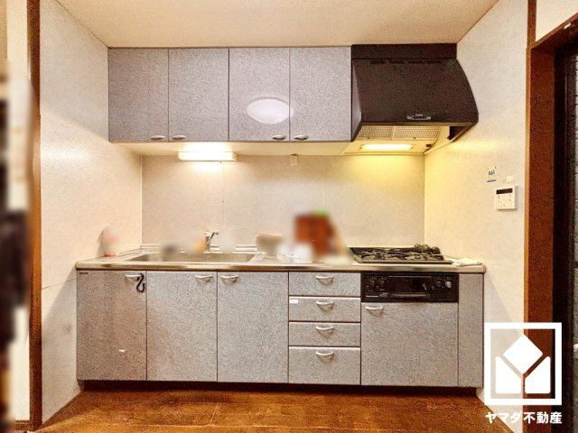 宇治市小倉町西浦のキッチン