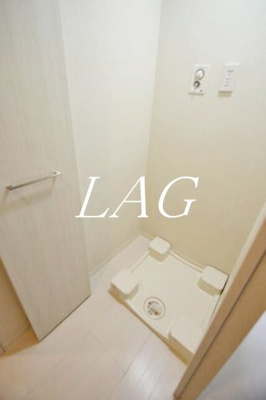 【設備】 | ヴィラージュ高円寺 | 室内洗濯機置き場です