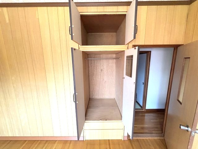 藤沢台6丁目二戸一の収納