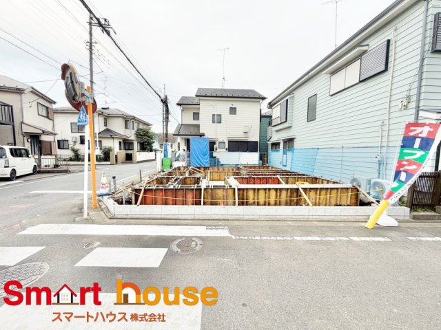 相模原市中央区田名１期１棟の前面道路含む現地写真