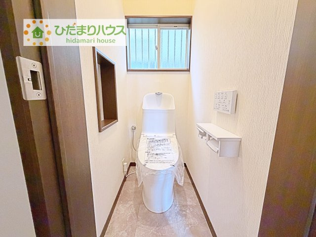 【トイレ】 | 取手市戸頭　中古戸建 | 1・2階トイレ、クッションフロア交換済みで清潔感のあるトイレです！