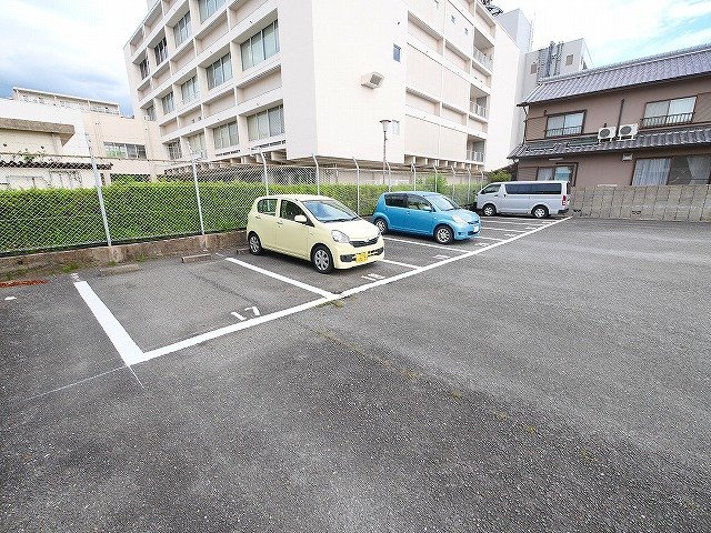 パナメゾン駐車場の駐車場