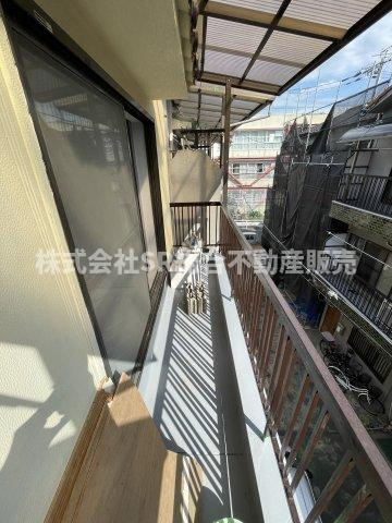 森河内東1丁目中古テラスハウスのバルコニー|陽当たり・通風良好で洗濯物が乾きやすいです！