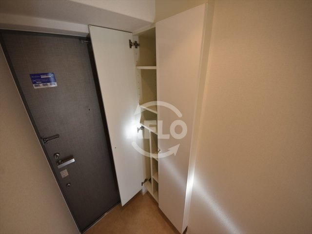レジディア谷町の収納|レジディア谷町　シューズボックス