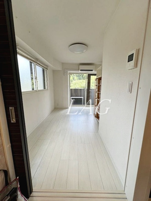 【居間・リビング】 | 北の丸ビル | 洋室のお部屋です。