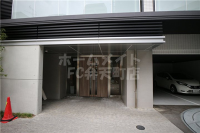 【エントランス】 | S-RESIDENCE阿波座WEST | 清潔なエントランスです