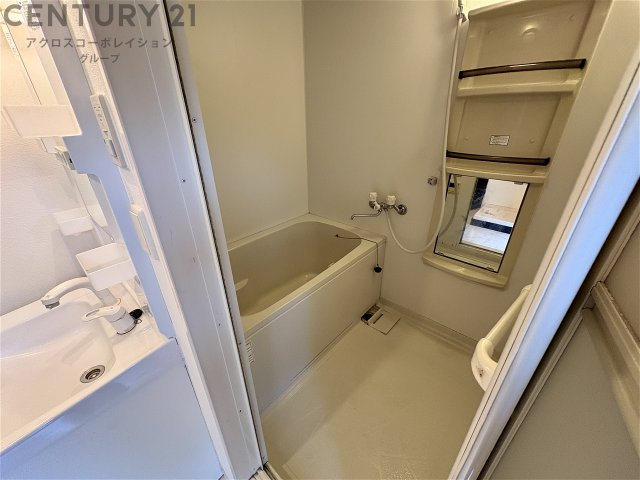 追い炊き機能付きのバスルーム♪