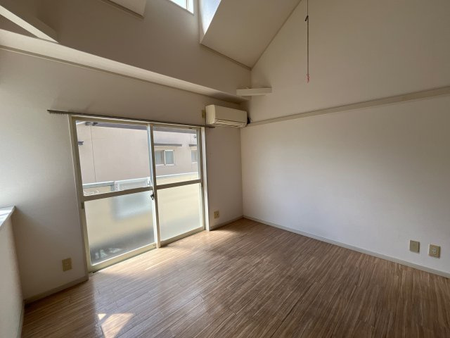 城北ハイツの子供部屋