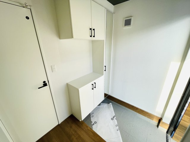 グラファーレ佐倉市中志津４丁目５７期の玄関