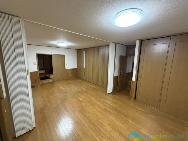 大磯町石神台1丁目　中古戸建の寝室
