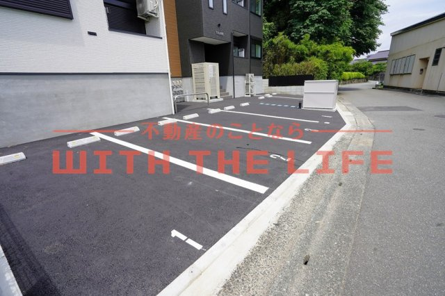 Tidy田代【キャッシュバック対象物件】の駐車場|駐車場完備です