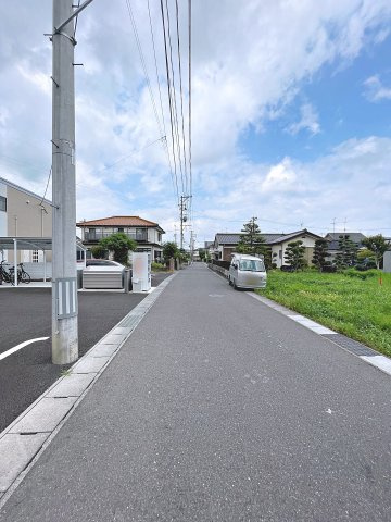 【建築条件なし売地】　郡山市大槻町22期　柴宮小・第一中の前面道路含む現地写真