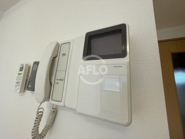 ミア・カーサあわざの収納|ミア・カーサあわざ　テレビ付きモニターホン
