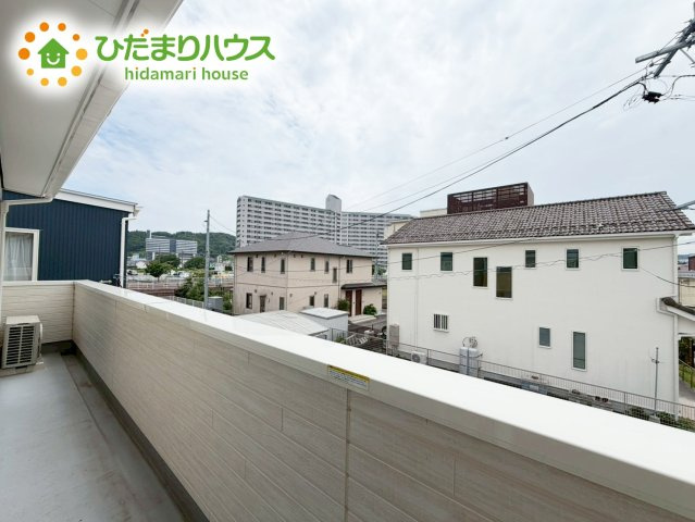 いわき市内郷高坂町大町　新築未入居のバルコニー|広いインナーバルコニーは、ランドリースペースだけでなく、椅子を置いて風にあたりながら読書なんていかがでしょうか(^^♪
