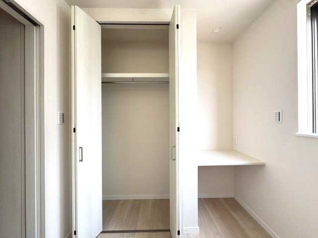 神戸市須磨区行幸町1丁目戸建の収納