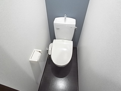 【トイレ】 | フローリッシュ津田沼Ⅲ | ゆったりとした空間のトイレです