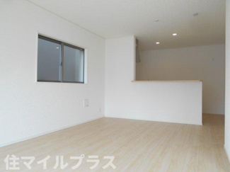 【居間・リビング】 | 郡山市菜根3丁目新築一戸建て7棟 | 居間です