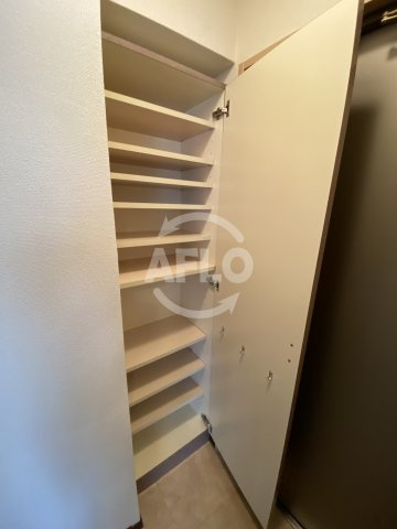 コンフォール南森町の玄関|コンフォール南森町　下駄箱