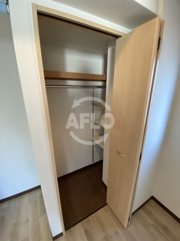 コンフォール南森町の収納|コンフォール南森町　クローゼット