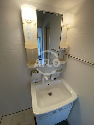 コンフォール南森町の洗面所|コンフォール南森町　独立洗面化粧台