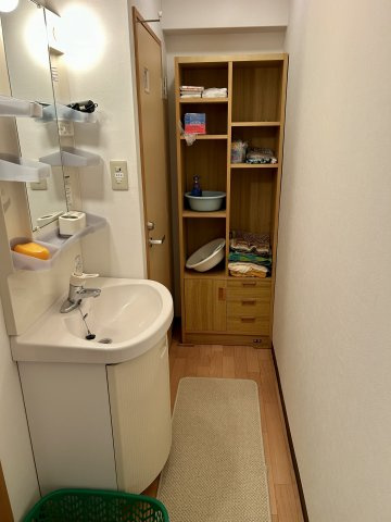 熱海ターガスマンションの独立洗面台