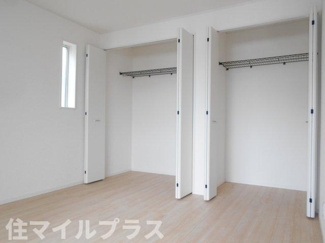 【洋室】 | 郡山市菜根3丁目新築一戸建て7棟 | ゆったりした洋室です