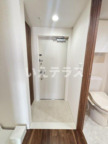 エステムコートみなと元町THE FIRSTの玄関