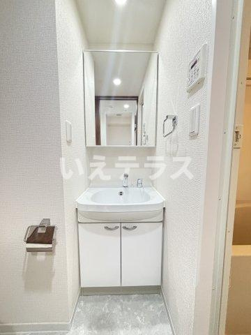 エステムコートみなと元町THE FIRSTの洗面所
