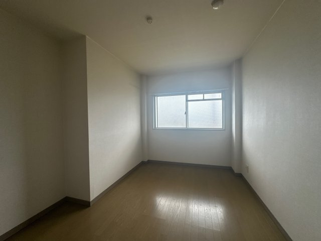 AG　REGA　たつのの子供部屋