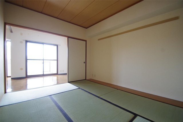 ＵＣレジデンス小沢町のその他