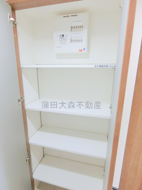 LUORE(ルオーレ千鳥町の収納|玄関収納