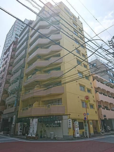 パレドール新宿