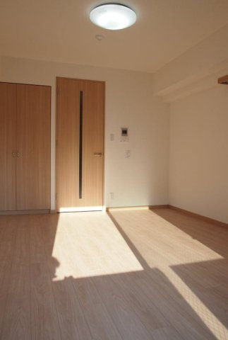 ルーブル高田馬場参番館