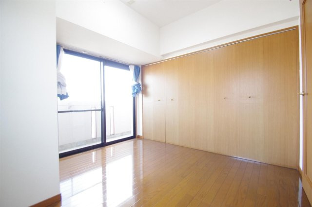 トウイナーズマンションの洋室