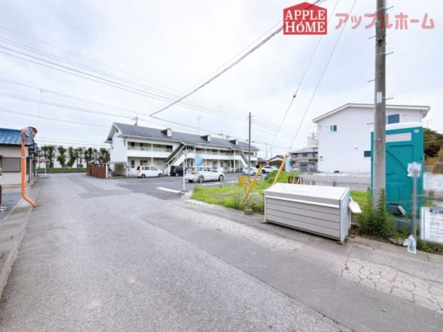 [新築住宅] 行田市藤原町 第2 全2棟の前面道路含む現地写真