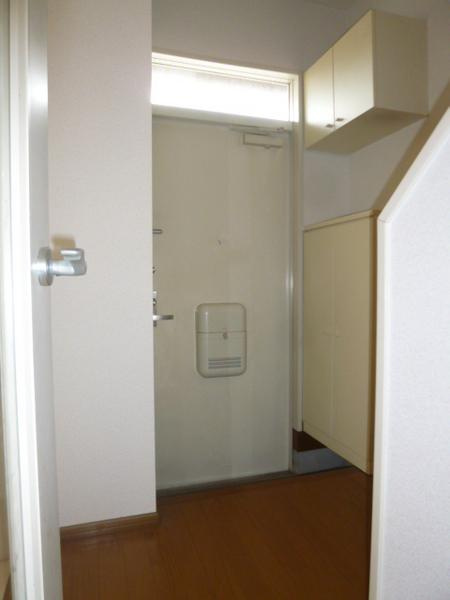 CRSカーサの玄関