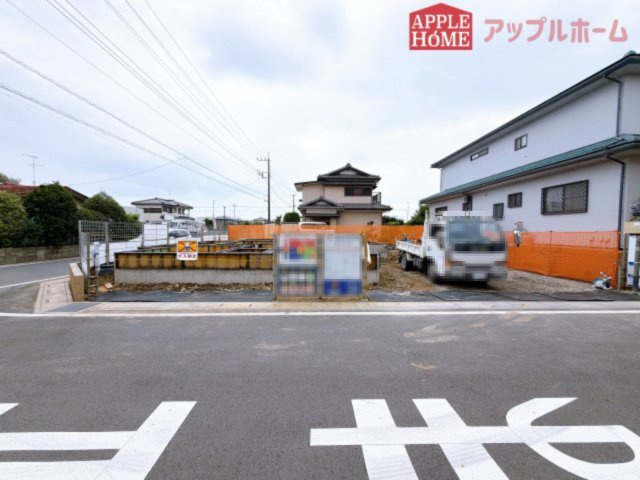 [新築住宅] 行田市富士見町2丁目 全1棟の前面道路含む現地写真