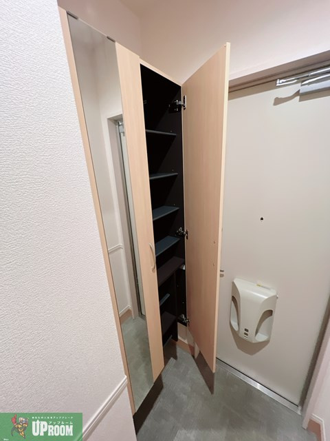 D-room西之島の玄関