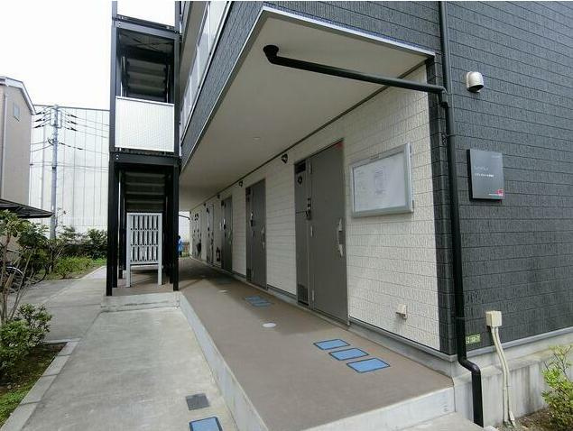 リブリ・ルミエール・世田谷のエントランス|先行申込受付中♪お電話がご案内スムーズです♪オンラインもOK