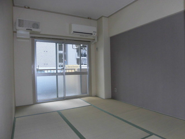 大阪市東淀川区東中島１丁目のマンション