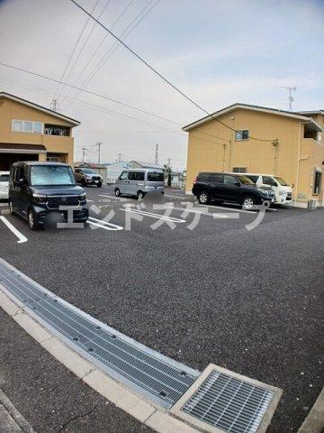 ＴａｋａｓａｋｉＴｏｔｔｏｓⅥの駐車場|高崎、前橋のお部屋探しはエンドスケープまで！お客様の理想お聞かせ下さい♪