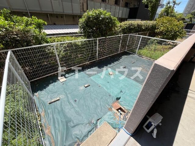 東急ドエル・アルス西船橋の庭