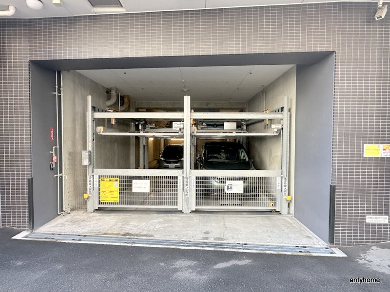 ミュプレ北浜EAST　仲介手数料無料の駐車場
