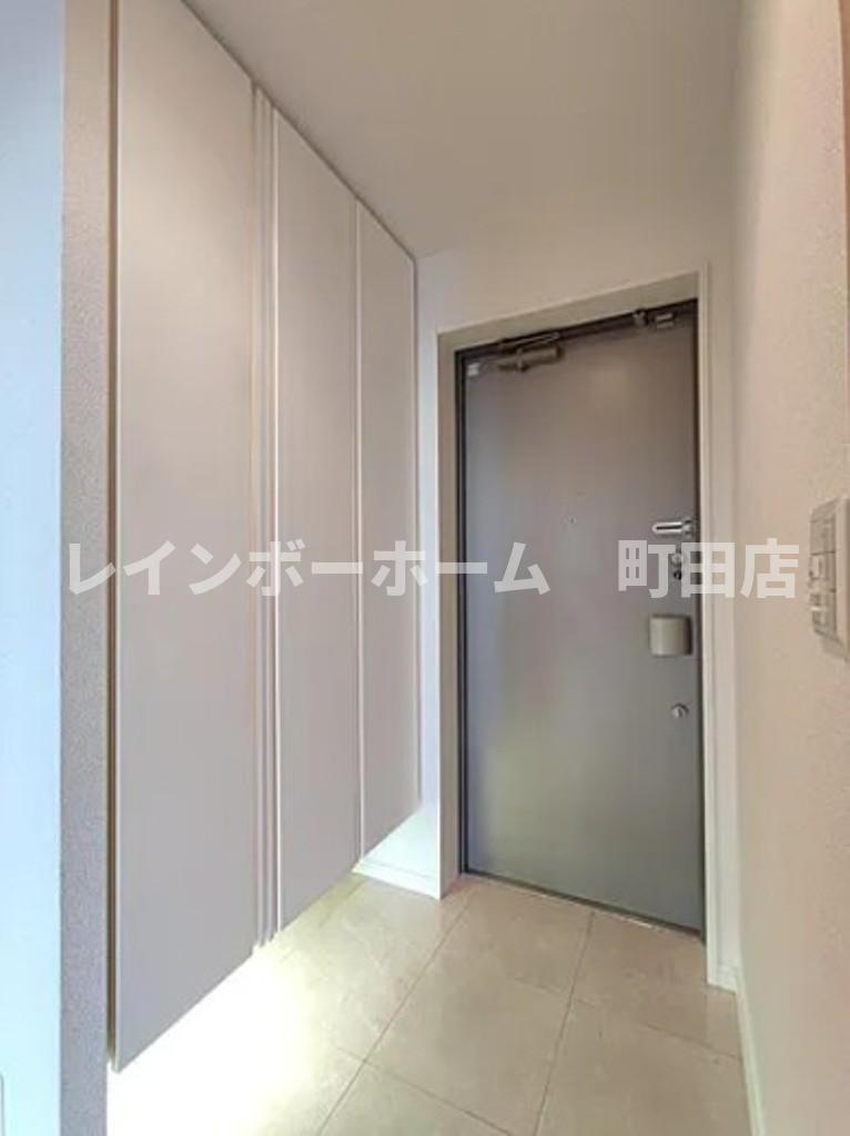 KDXレジデンス町田※初期費用分割あと払いサービス利用可能物件の玄関