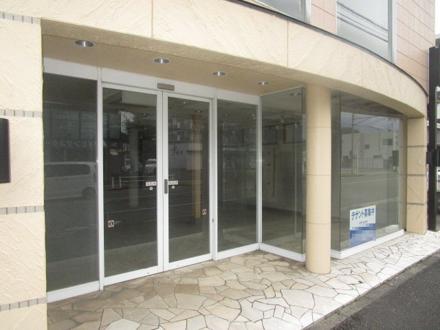 羽村市神明台１丁目の倉庫