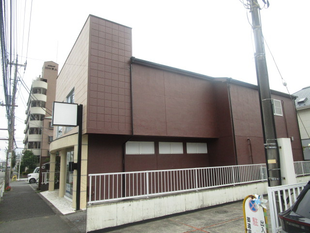羽村市神明台１丁目の倉庫