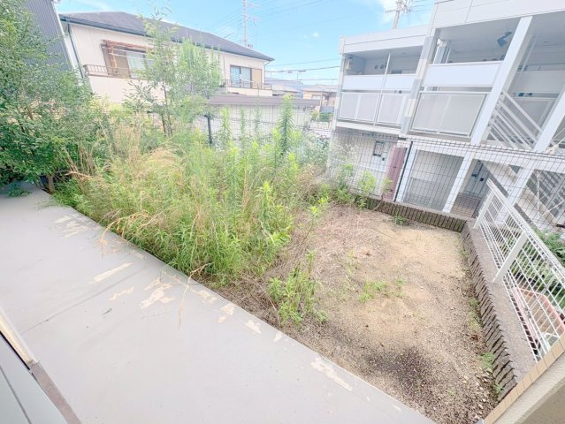 ファミーユ仁川の庭|簡単な家庭菜園も楽しめるお庭です