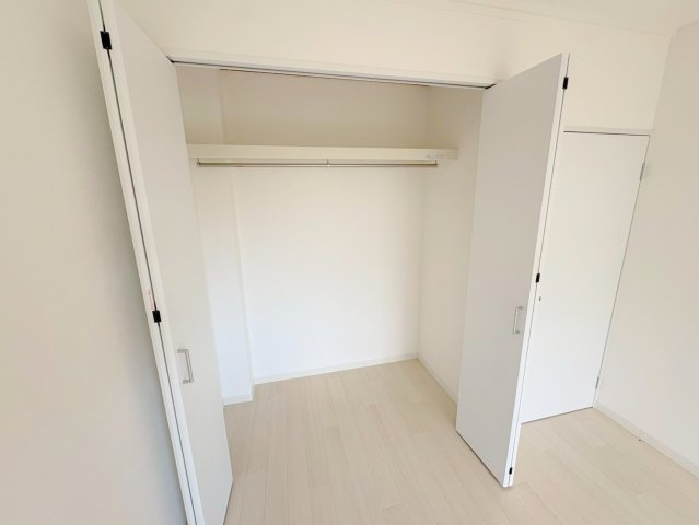 ファミーユ仁川の収納|便利な収納スペースです