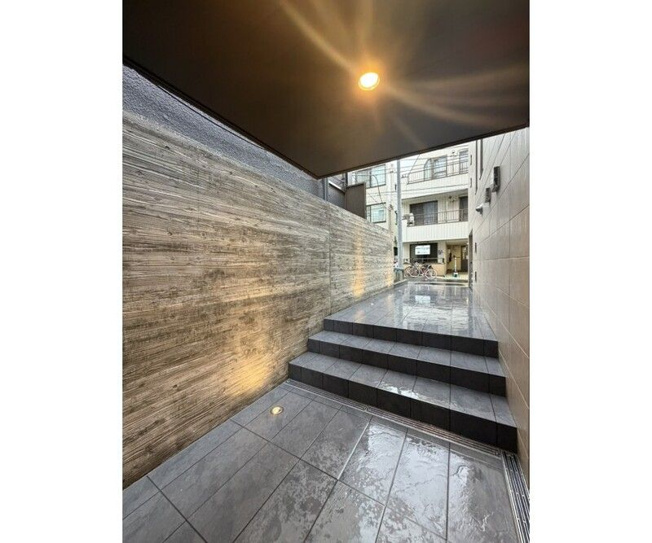 【エントランス】The Residence Ichigayadaimachi